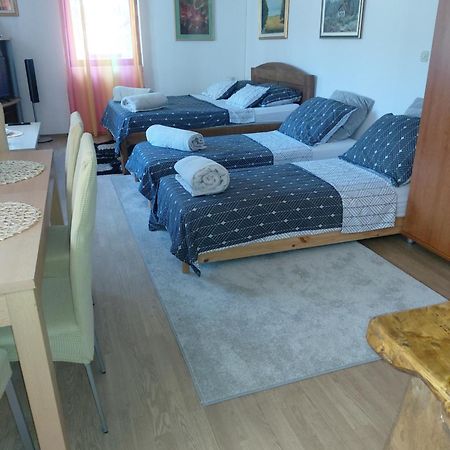 Studio Apartman Kotro Beli Manastir Eksteriør bilde