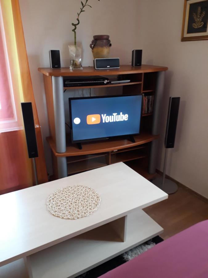 Studio Apartman Kotro Beli Manastir Eksteriør bilde